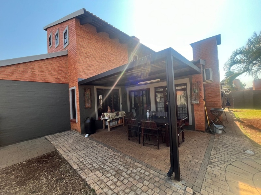 3 Bedroom Property for Sale in Waterval East North West